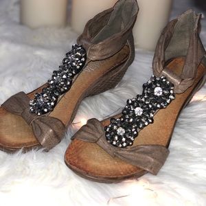 ✨💫Bling Wedge Sandal ✨💫